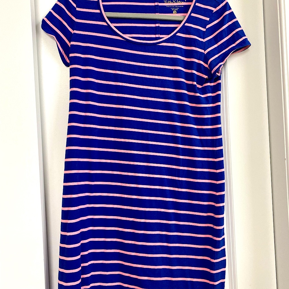 Lilly Pulitzer tee shirt dress. Size Small and only worn 2-3 times.